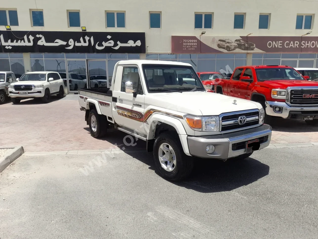 Toyota  Land Cruiser  LX  2019  Manual  237,000 Km  6 Cylinder  Four Wheel Drive (4WD)  Pick Up  White