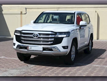 Toyota  Land Cruiser  GXR Twin Turbo  2022  Automatic  68,000 Km  6 Cylinder  Four Wheel Drive (4WD)  SUV  White  With Warranty