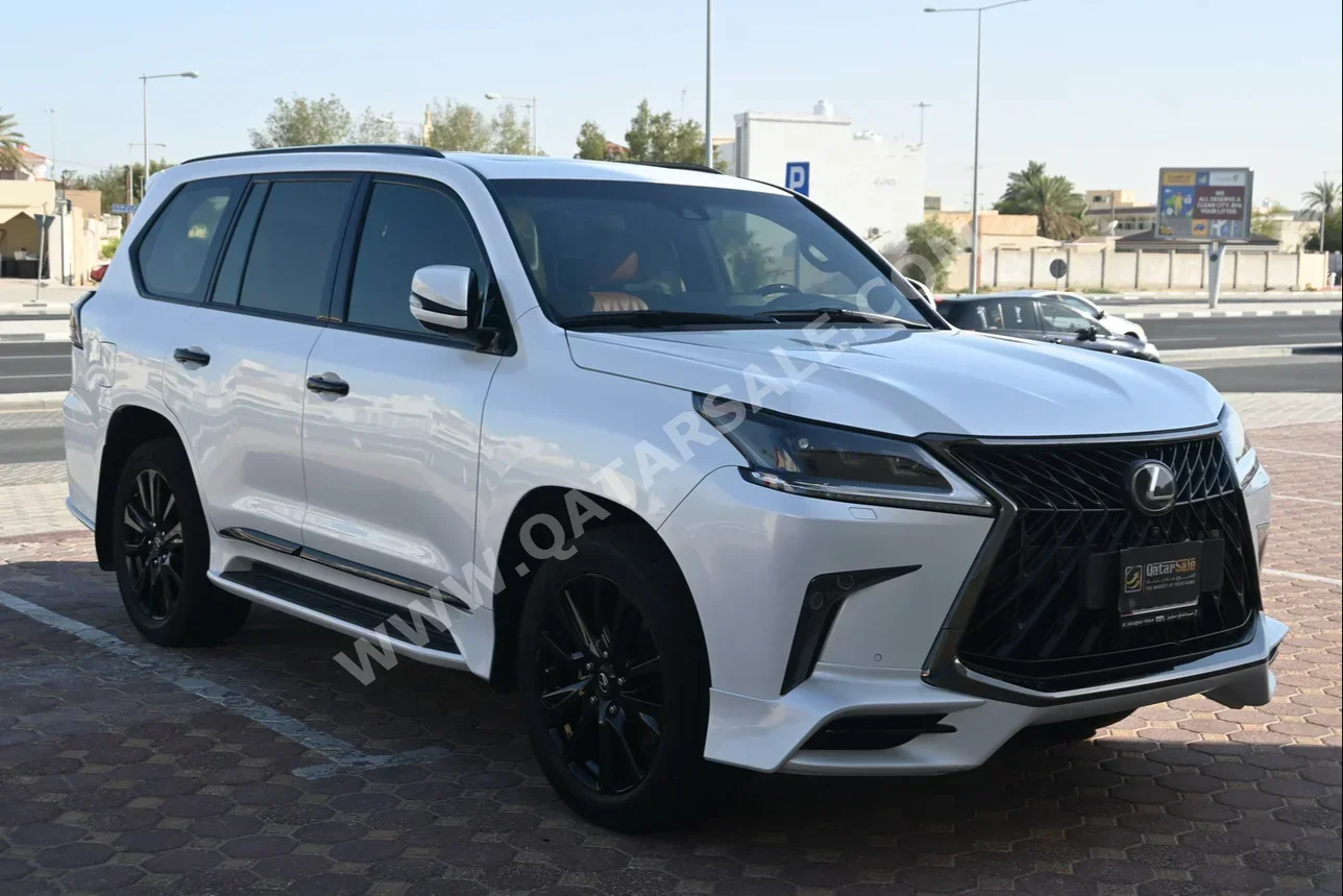 Lexus  LX  570 S Black Edition  2020  Automatic  172,000 Km  8 Cylinder  Four Wheel Drive (4WD)  SUV  White