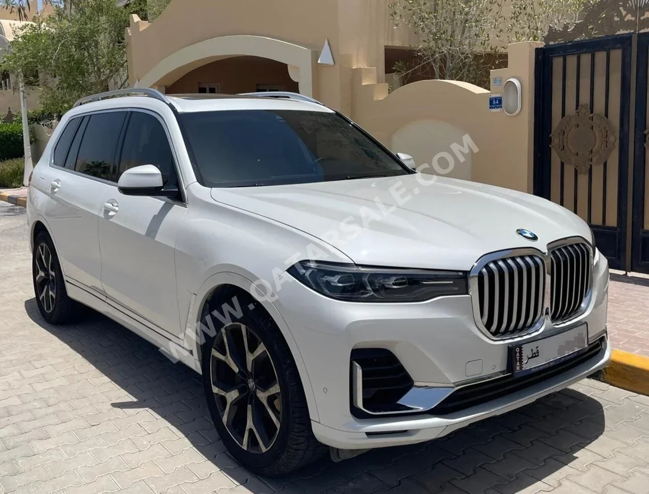 BMW  X-Series  X7 40i  2020  Automatic  39,500 Km  6 Cylinder  All Wheel Drive (AWD)  SUV  White