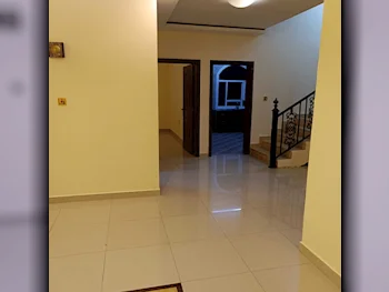 Family Residential  - Not Furnished  - Umm Salal  - Izghawa  - 6 Bedrooms