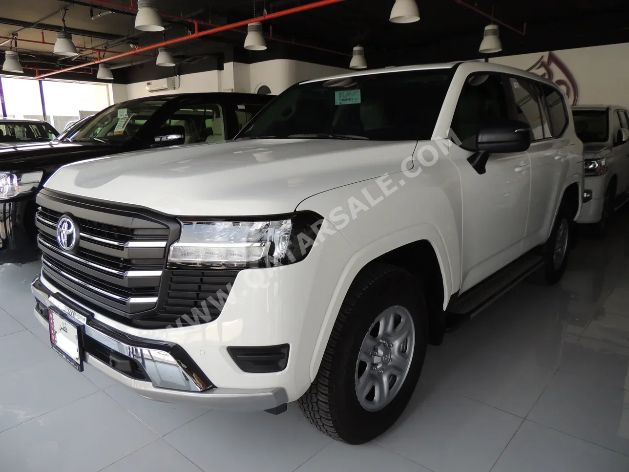 Toyota  Land Cruiser  G  2024  Automatic  9,000 Km  6 Cylinder  Four Wheel Drive (4WD)  SUV  White  With Warranty