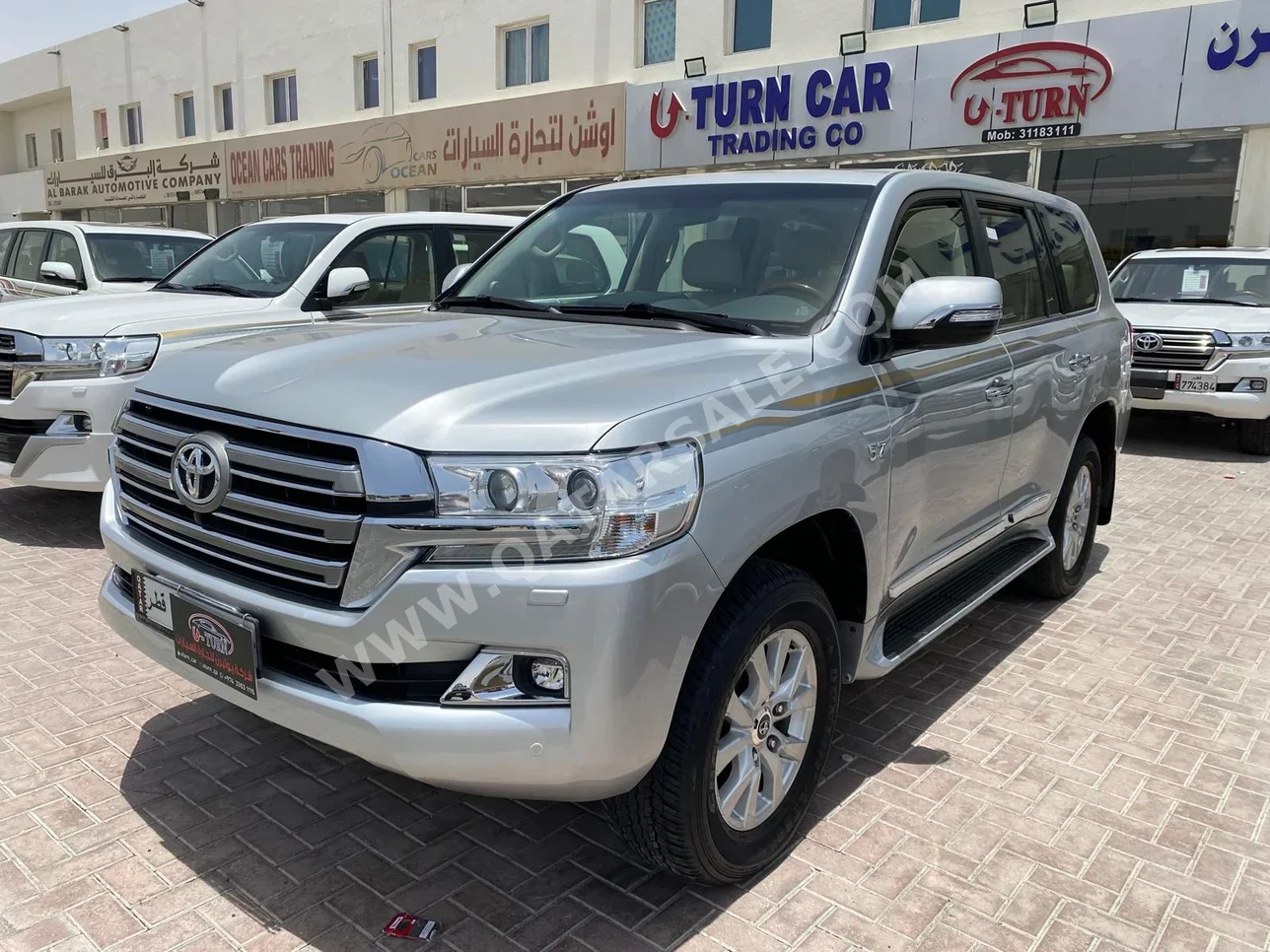 Toyota  Land Cruiser  VXR  2018  Automatic  134,000 Km  8 Cylinder  Four Wheel Drive (4WD)  SUV  Silver