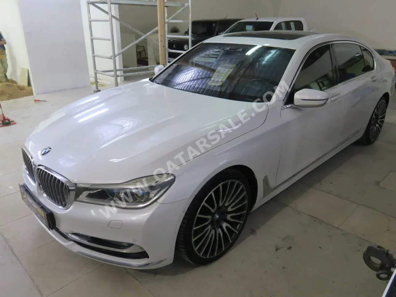 BMW  7-Series  750 Li  2016  Automatic  82,000 Km  8 Cylinder  Rear Wheel Drive (RWD)  Sedan  White  With Warranty