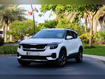 كيا  سيلتوس  4 سلندر  2x4  أبيض  2023