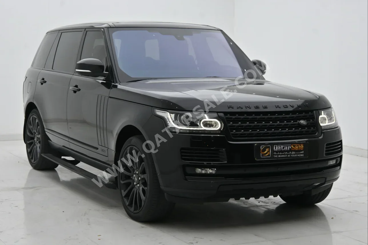 Land Rover  Range Rover  Vogue SE Super charged L  2016  Automatic  125٬000 Km  8 Cylinder  Four Wheel Drive (4WD)  SUV  Black