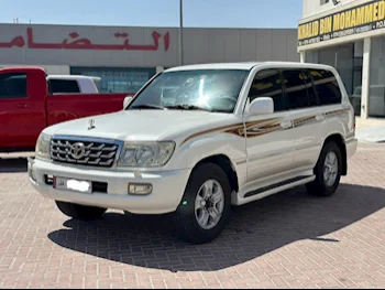 Toyota  Land Cruiser  GXR - Limited  2007  Automatic  334,000 Km  6 Cylinder  Four Wheel Drive (4WD)  SUV  White