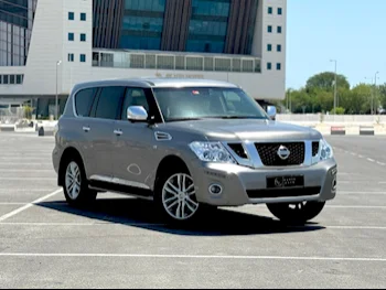 Nissan  Patrol  LE  2013  Automatic  220,000 Km  8 Cylinder  Four Wheel Drive (4WD)  SUV  Gray