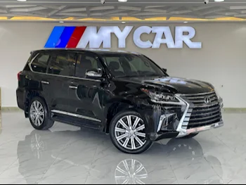 Lexus  LX  570 S  2017  Automatic  194,000 Km  8 Cylinder  Four Wheel Drive (4WD)  SUV  Black