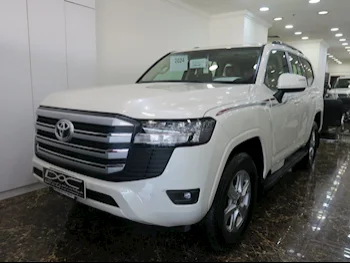 Toyota  Land Cruiser  GXR  2024  Automatic  0 Km  6 Cylinder  Four Wheel Drive (4WD)  SUV  White  With Warranty