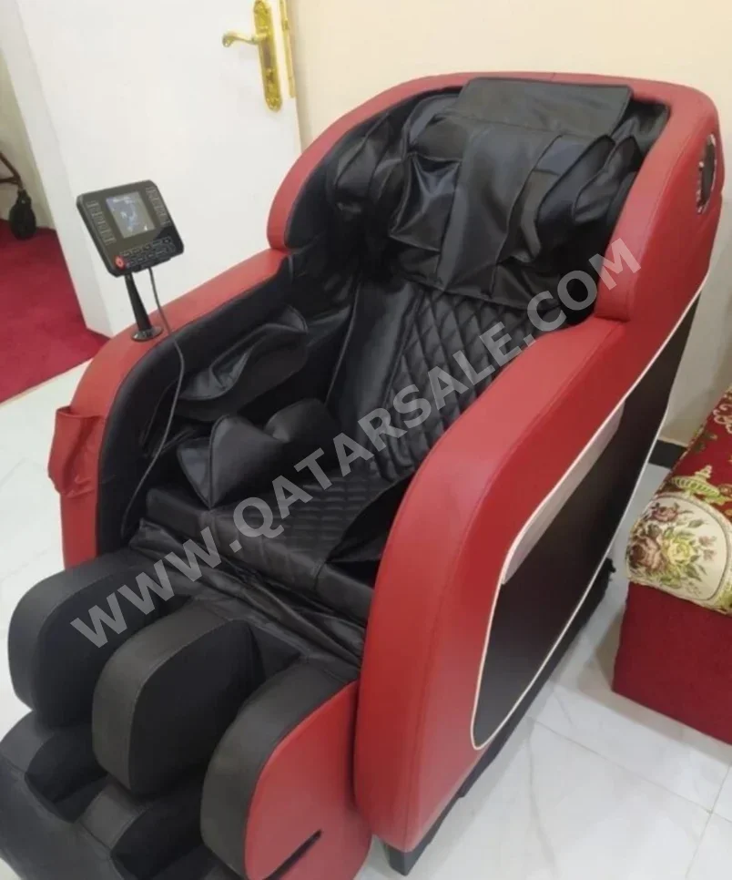 كرسي التدليك بيست مساج  أحمر  الصين  M8 luxury full body massage chair  كل الجسم  رباعي الأبعاد