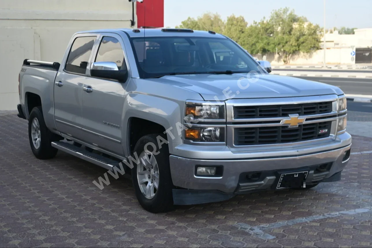 Chevrolet  Silverado  Z71  2014  Automatic  167,000 Km  8 Cylinder  Four Wheel Drive (4WD)  Pick Up  Silver