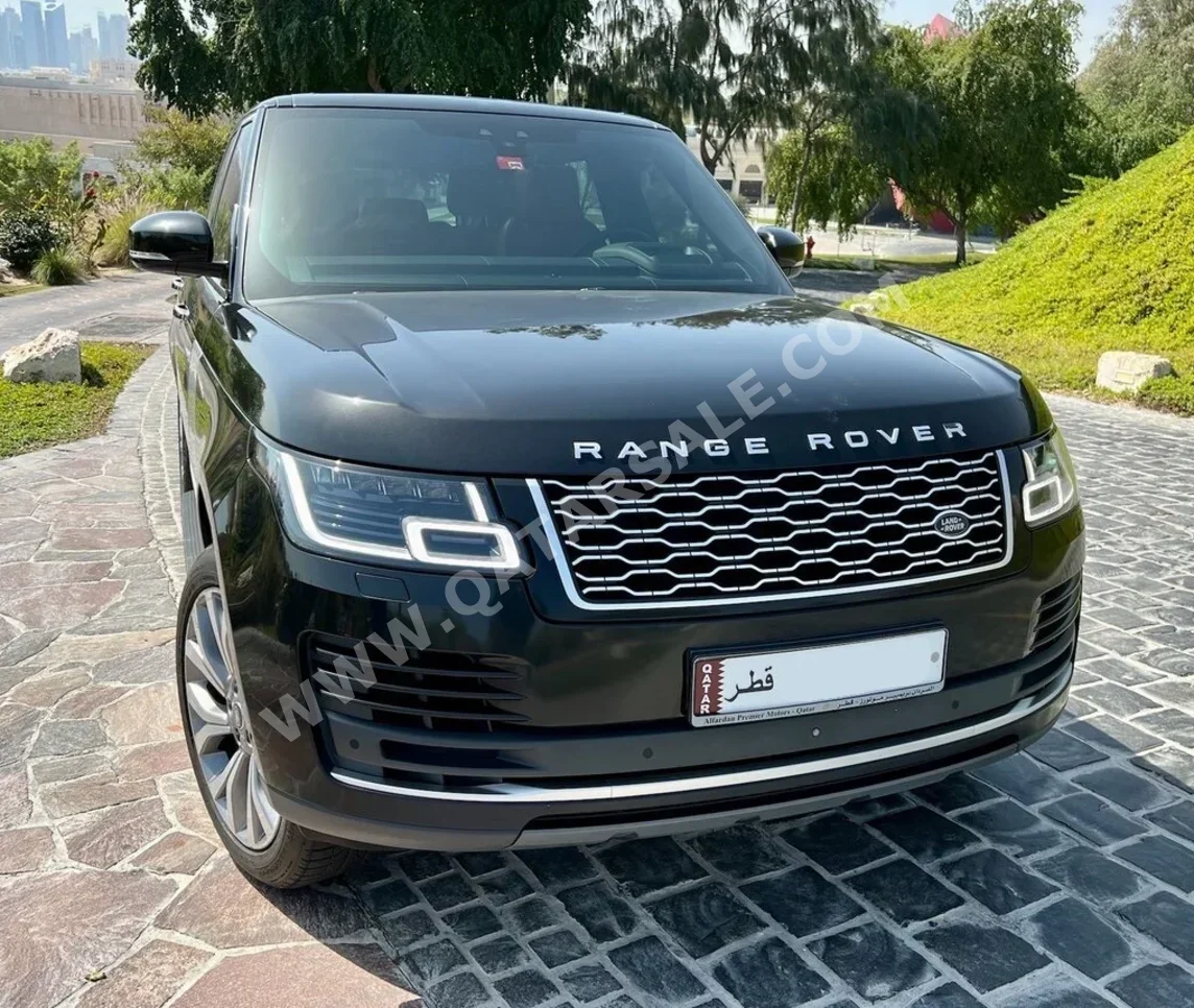  Land Rover  Range Rover  Vogue SE Super charged  2019  Automatic  106,000 Km  8 Cylinder  Four Wheel Drive (4WD)  SUV  Black  With Warranty
