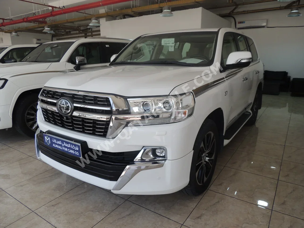 Toyota  Land Cruiser  VXR  2021  Automatic  23,000 Km  8 Cylinder  Four Wheel Drive (4WD)  SUV  White