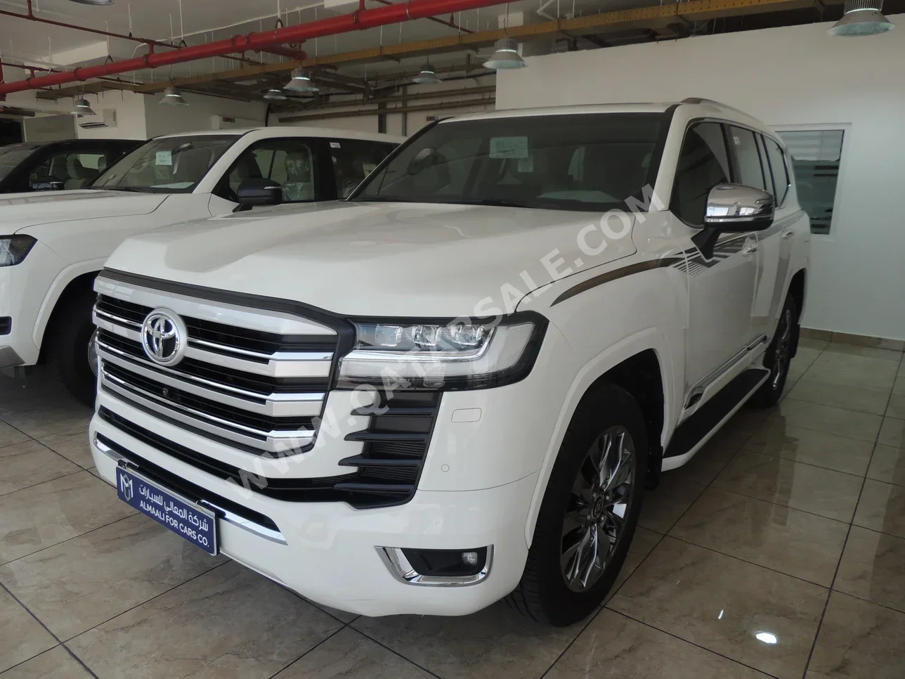 Toyota  Land Cruiser  VX Twin Turbo  2023  Automatic  12,000 Km  6 Cylinder  Four Wheel Drive (4WD)  SUV  White  With Warranty