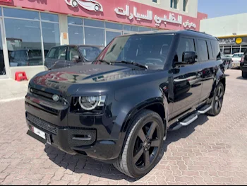 Land Rover  Defender  X Dynamic  2023  Automatic  32,000 Km  6 Cylinder  Four Wheel Drive (4WD)  SUV  Black  With Warranty