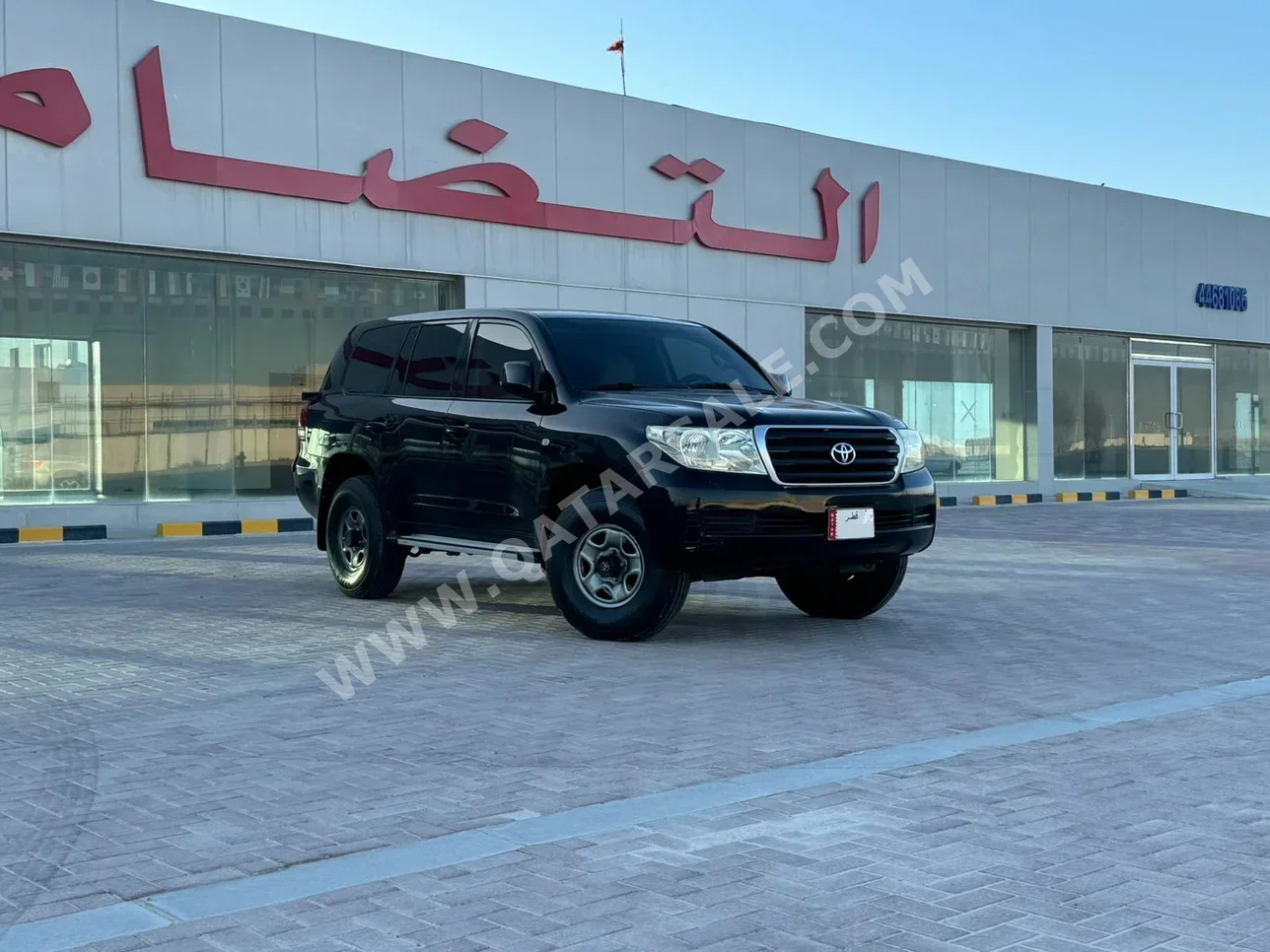 Toyota  Land Cruiser  G  2009  Automatic  327,000 Km  6 Cylinder  Four Wheel Drive (4WD)  SUV  Black