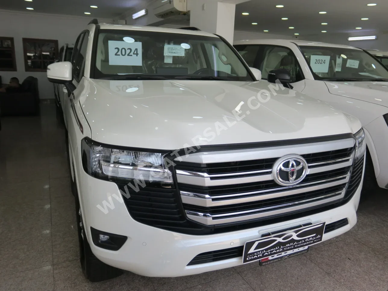 Toyota  Land Cruiser  GXR  2024  Automatic  0 Km  6 Cylinder  Four Wheel Drive (4WD)  SUV  White  With Warranty