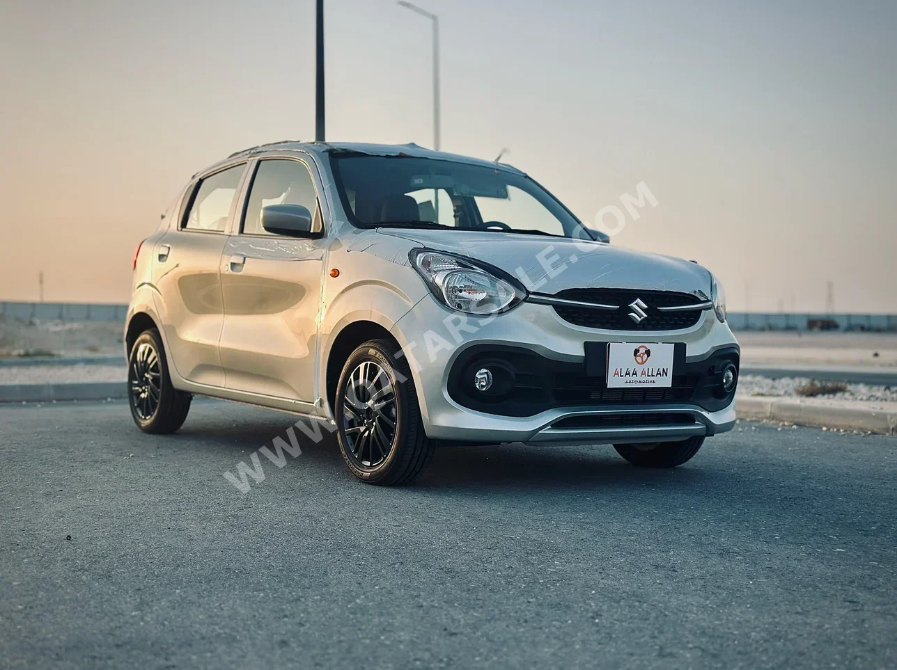 Suzuki  Celerio  2022  Automatic  0 Km  4 Cylinder  Front Wheel Drive (FWD)  Hatchback  Silver