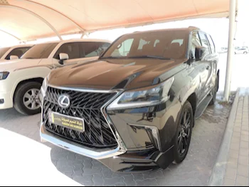 Lexus  LX  570 S Black Edition  2019  Automatic  95,000 Km  8 Cylinder  Four Wheel Drive (4WD)  SUV  Black