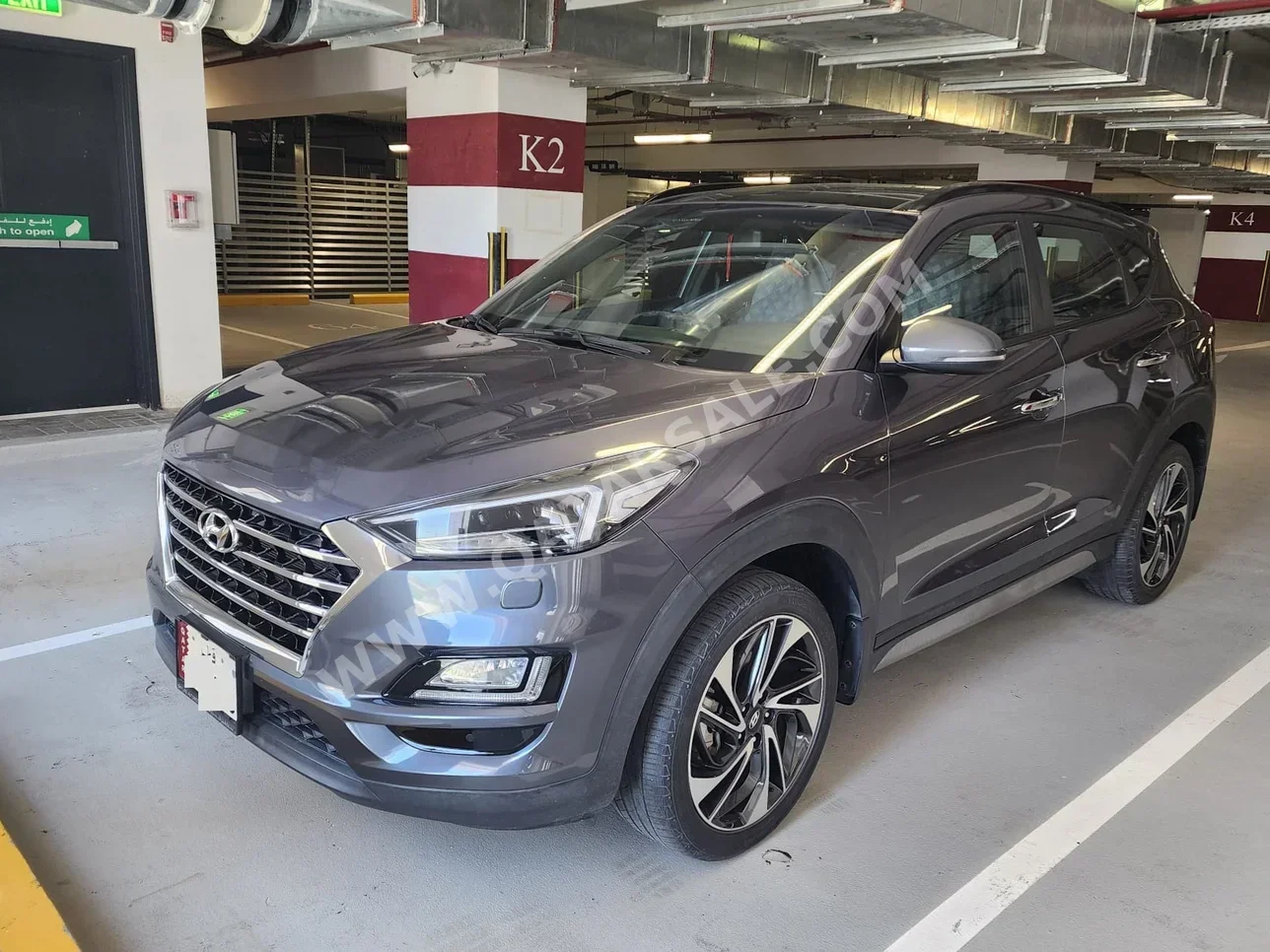 Hyundai  Tucson  2019  Automatic  37,000 Km  4 Cylinder  Four Wheel Drive (4WD)  SUV  Gray