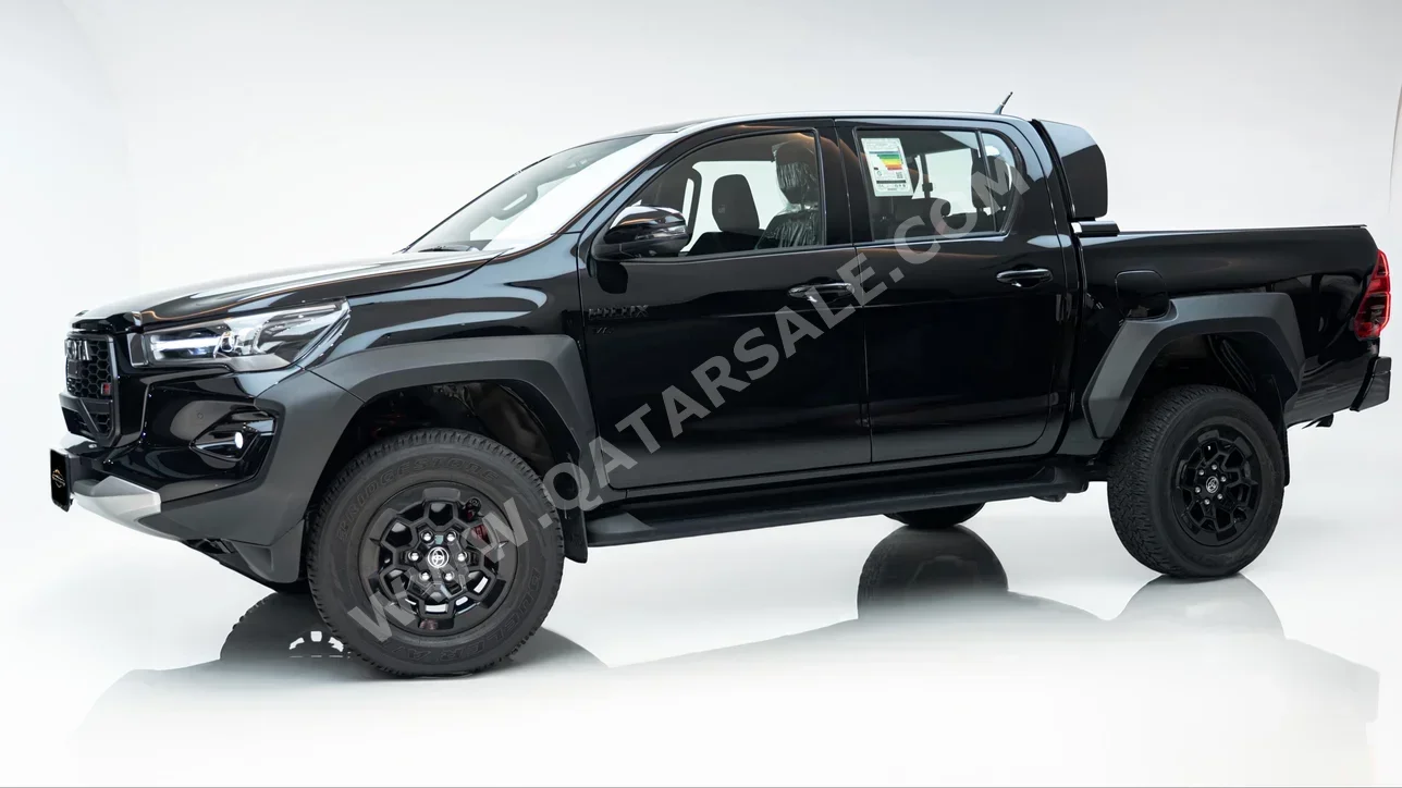 Toyota  Hilux  GR Sport  2024  Automatic  6٬000 Km  6 Cylinder  Four Wheel Drive (4WD)  Pick Up  Black  With Warranty