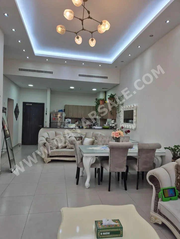 2 Bedrooms  Apartment  For Sale  in Lusail -  Fox Hills  Not Furnished