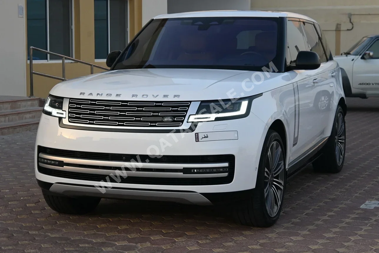 Land Rover  Range Rover  Vogue  Autobiography  2022  Automatic  49,000 Km  8 Cylinder  Four Wheel Drive (4WD)  SUV  White  With Warranty