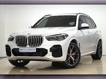 BMW  X-Series  X5  2022  Automatic  37٬100 Km  6 Cylinder  Four Wheel Drive (4WD)  SUV  White  With Warranty