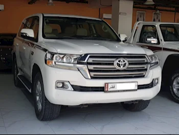 Toyota  Land Cruiser  GXR  2021  Automatic  58,000 Km  6 Cylinder  Four Wheel Drive (4WD)  SUV  White