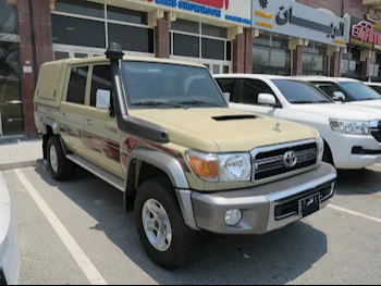 Toyota  Land Cruiser  LX  2023  Manual  18,000 Km  6 Cylinder  Four Wheel Drive (4WD)  Pick Up  Beige