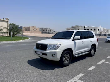  Toyota  Land Cruiser  G  2015  Automatic  400,000 Km  6 Cylinder  Four Wheel Drive (4WD)  SUV  White  With Warranty