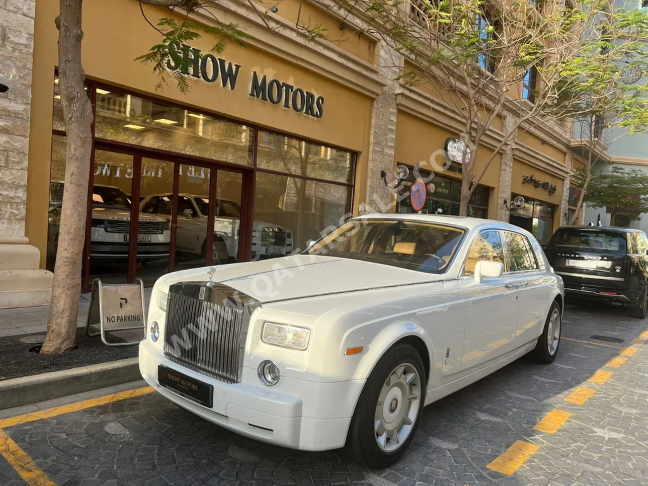  Rolls-Royce  Phantom  2005  Automatic  19,000 Km  12 Cylinder  All Wheel Drive (AWD)  Sedan  White  With Warranty