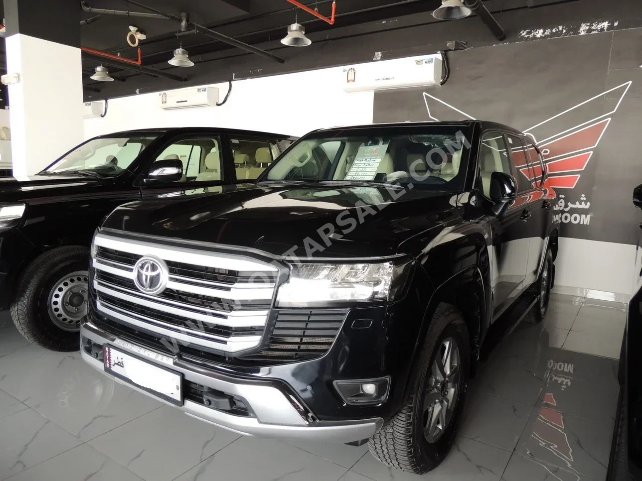 Toyota  Land Cruiser  GXR Twin Turbo  2022  Automatic  81,000 Km  6 Cylinder  Four Wheel Drive (4WD)  SUV  Black  With Warranty