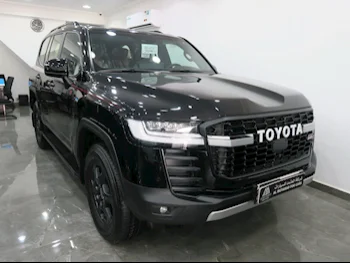 Toyota  Land Cruiser  GR Sport Twin Turbo  2024  Automatic  0 Km  6 Cylinder  Four Wheel Drive (4WD)  SUV  Black  With Warranty