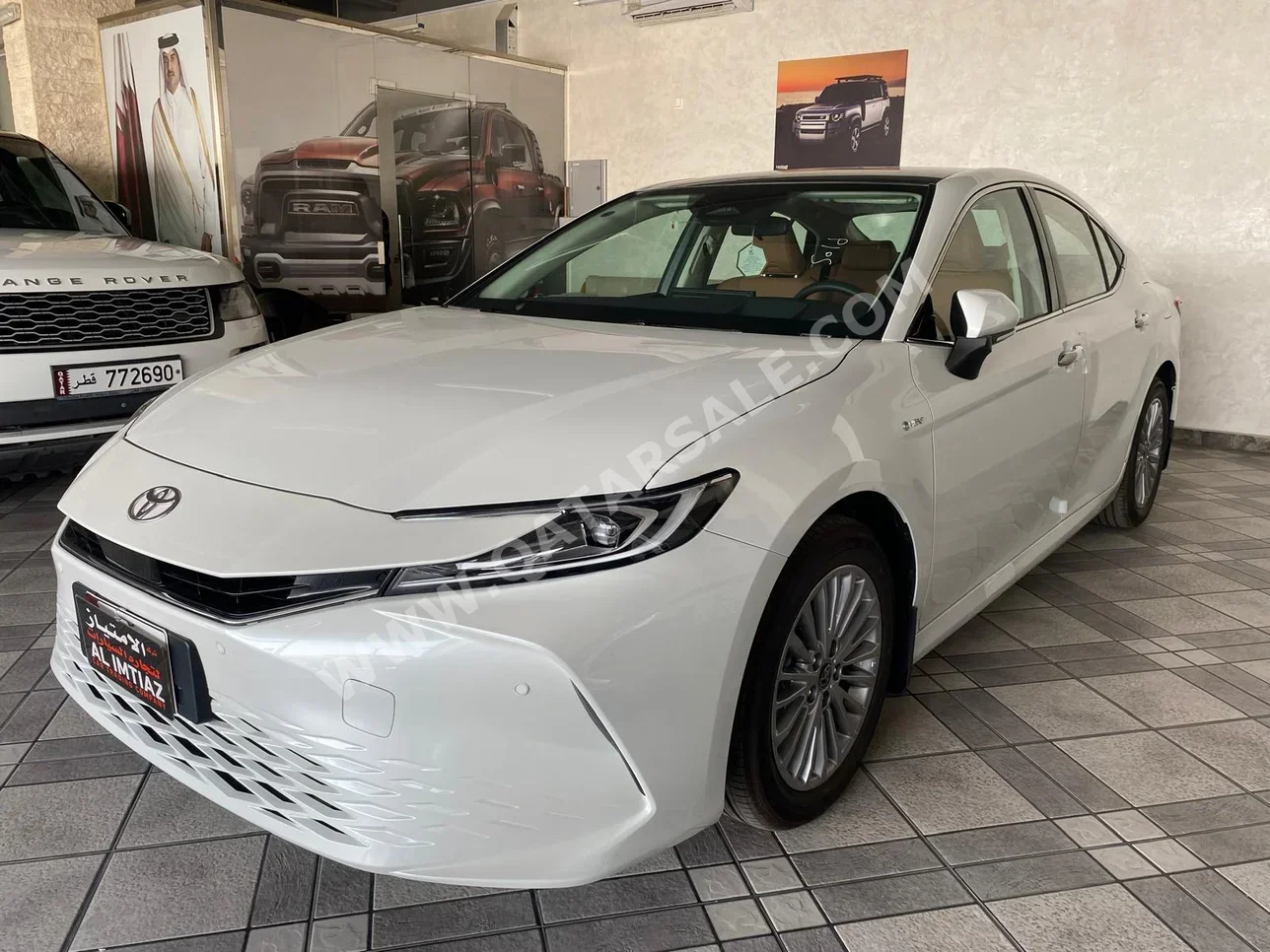 Toyota  Camry  XSE  2025  Automatic  0 Km  4 Cylinder  Rear Wheel Drive (RWD)  Sedan  White  With Warranty