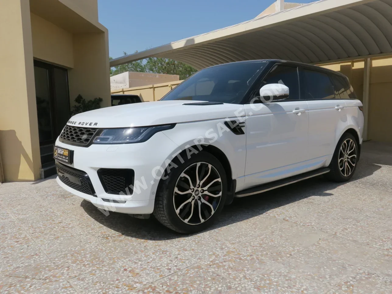 Land Rover Range Rover Sport Super charged White 2019 For Sale in Qatar