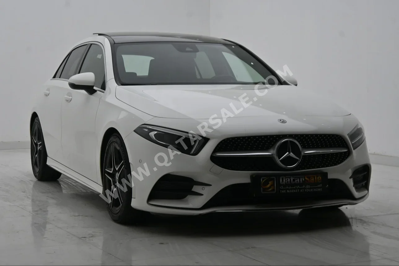 Mercedes-Benz A-Class 250 2020 Automatic 85,000 Km 4 Cylinder Rear Wheel Drive (RWD) Hatchback White