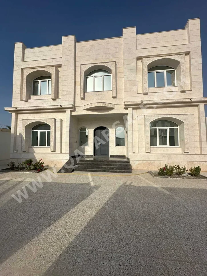 Family Residential  - Semi Furnished  - Umm Salal  - Umm Salal Ali  - 7 Bedrooms