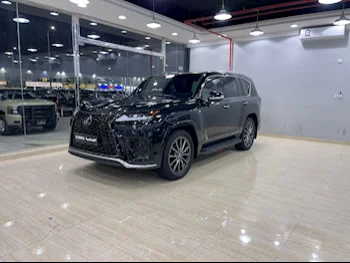 Lexus  LX  600  2023  Automatic  24,000 Km  6 Cylinder  Four Wheel Drive (4WD)  SUV  Black  With Warranty