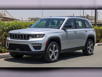 Jeep  Grand Cherokee  Limited  2024  Automatic  0 Km  6 Cylinder  Four Wheel Drive (4WD)  SUV  Silver  With Warranty