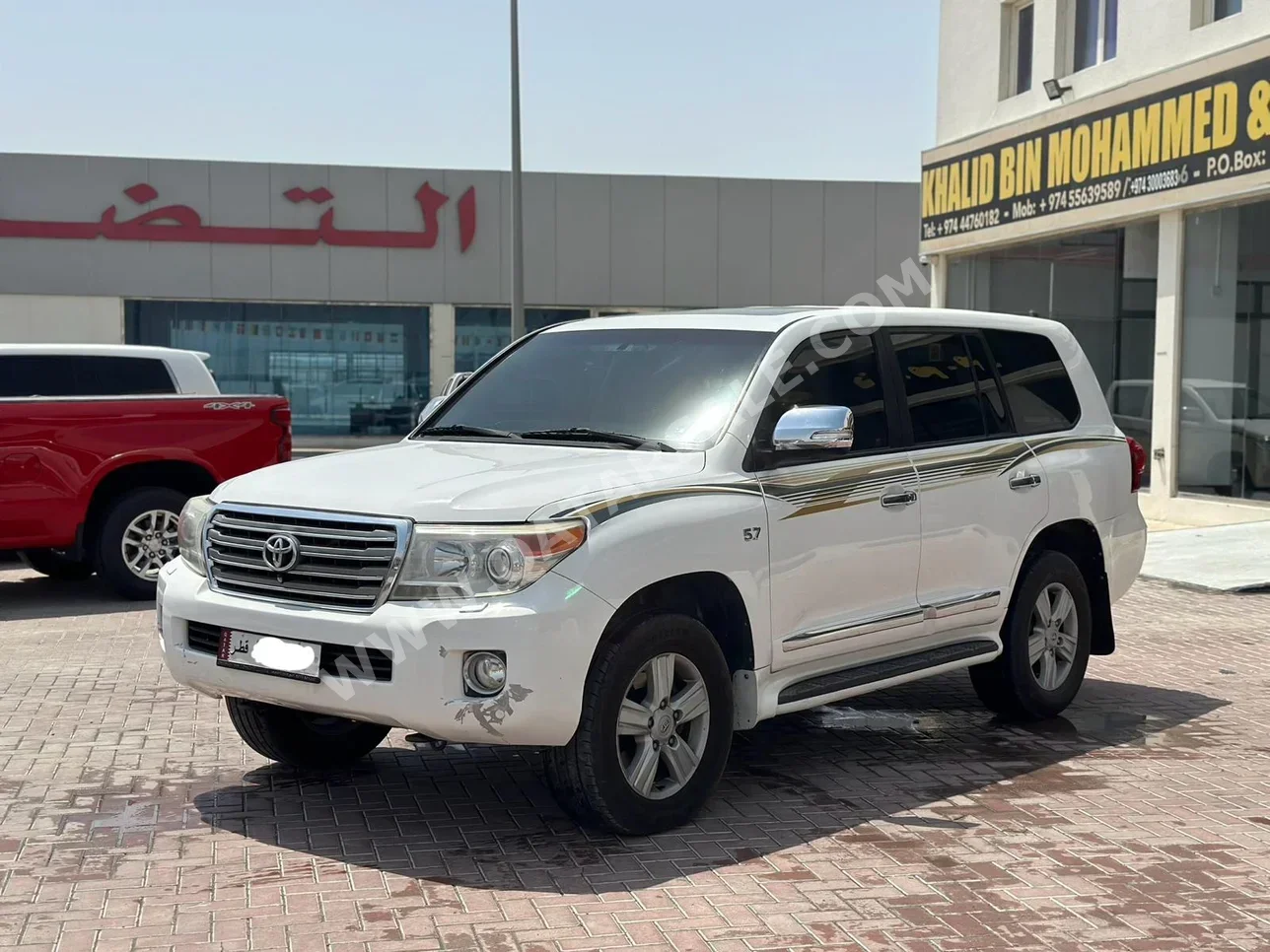 Toyota  Land Cruiser  VXR  2014  Automatic  435,000 Km  8 Cylinder  Four Wheel Drive (4WD)  SUV  White