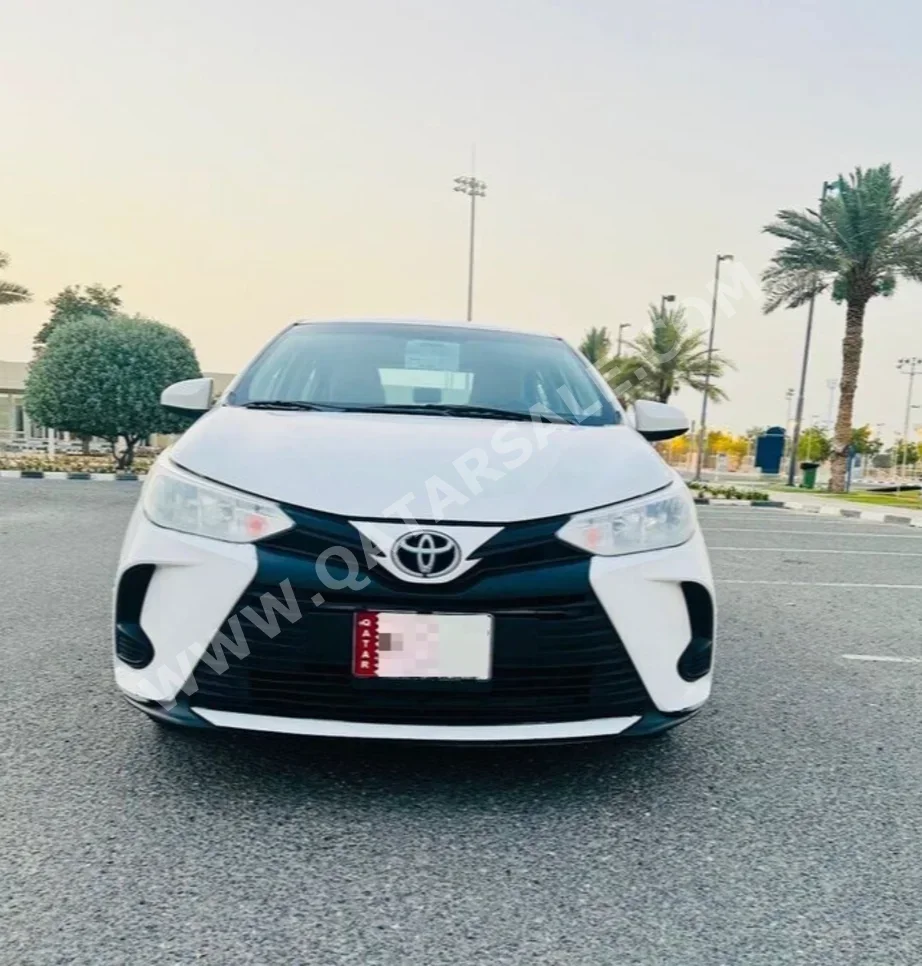 Toyota  Yaris  2021  Automatic  70,000 Km  4 Cylinder  Front Wheel Drive (FWD)  Sedan  White