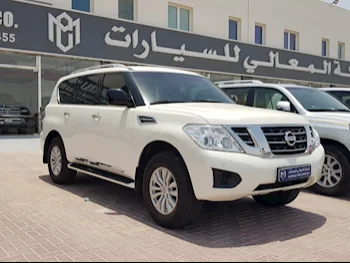 Nissan  Patrol  2017  Automatic  123,000 Km  6 Cylinder  Four Wheel Drive (4WD)  SUV  White