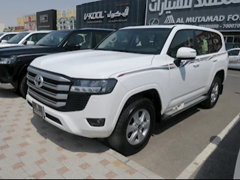 Toyota  Land Cruiser  GXR  2024  Automatic  0 Km  6 Cylinder  Four Wheel Drive (4WD)  SUV  White  With Warranty