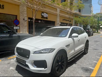 Jaguar  F-Pace  2017  Automatic  110,000 Km  6 Cylinder  Four Wheel Drive (4WD)  SUV  White