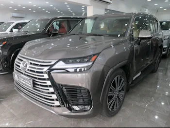 Lexus  LX  600 Luxury  2024  Automatic  0 Km  6 Cylinder  Four Wheel Drive (4WD)  SUV  Sonic Titanium  With Warranty