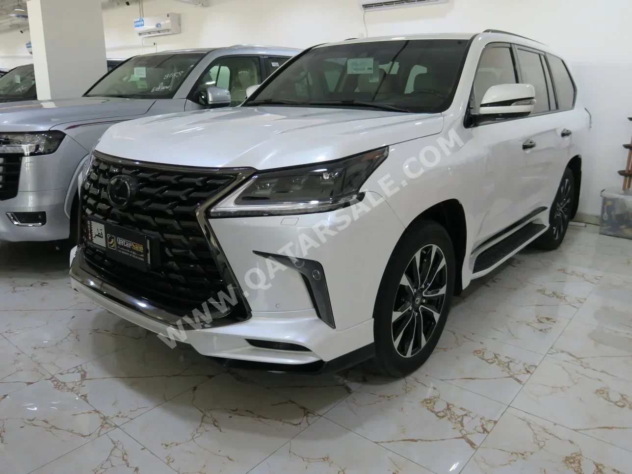 Lexus  LX  570 S Black Edition  2021  Automatic  12,000 Km  8 Cylinder  Four Wheel Drive (4WD)  SUV  White  With Warranty