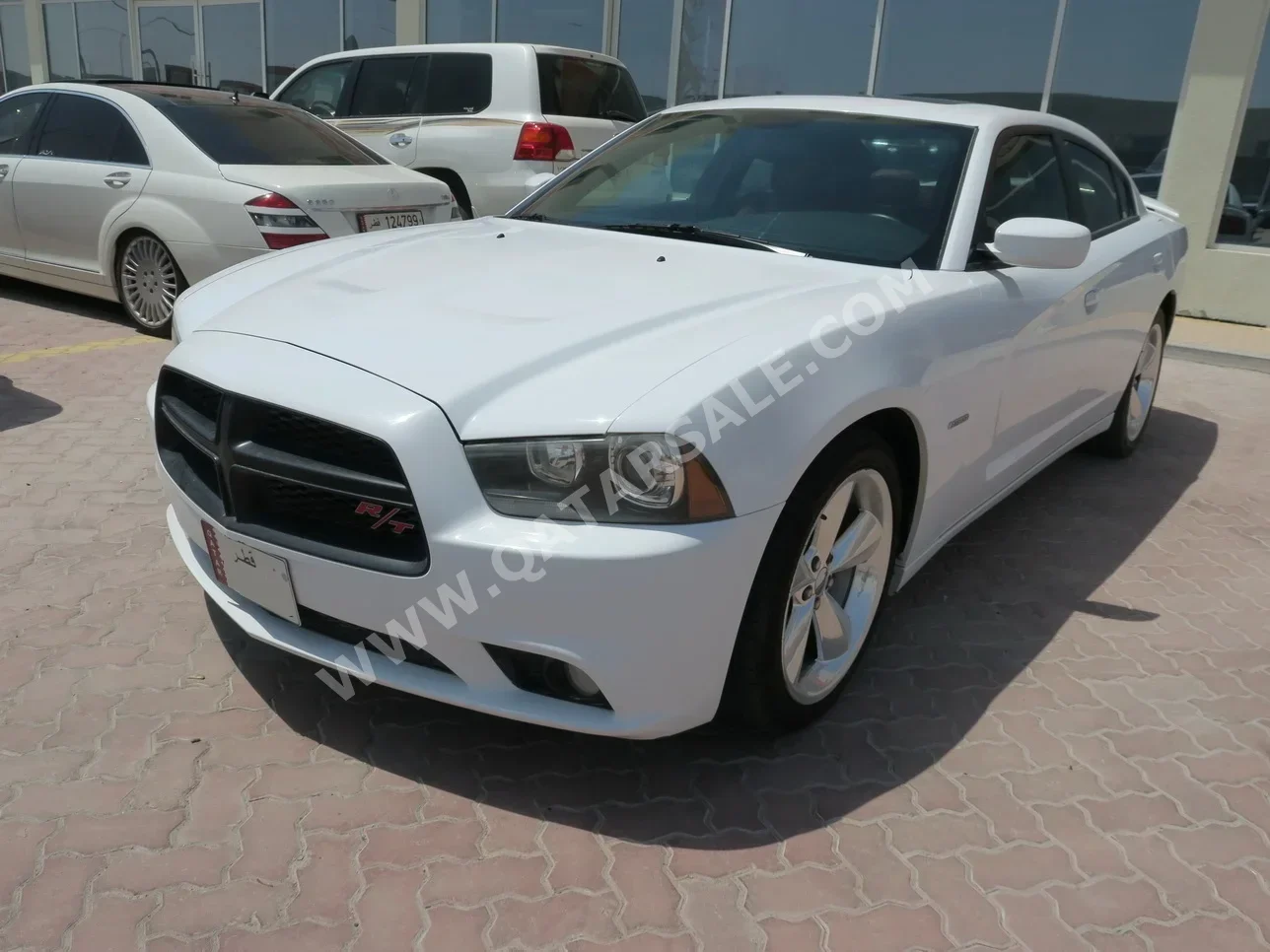  Dodge  Charger  RT  2014  Automatic  95,000 Km  8 Cylinder  Rear Wheel Drive (RWD)  Sedan  White  With Warranty