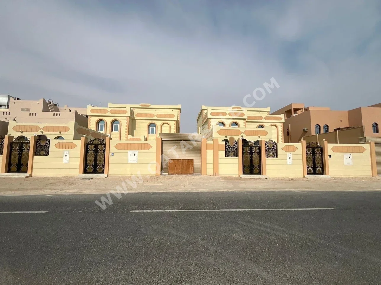 Family Residential  - Not Furnished  - Umm Salal  - 7 Bedrooms  - Includes Water & Electricity